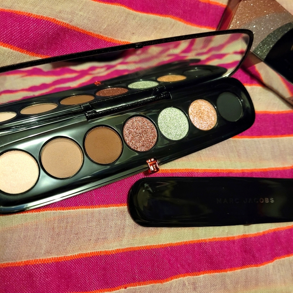 💫Marc Jacobs Beauty Eye-Conic shadow pallette💖